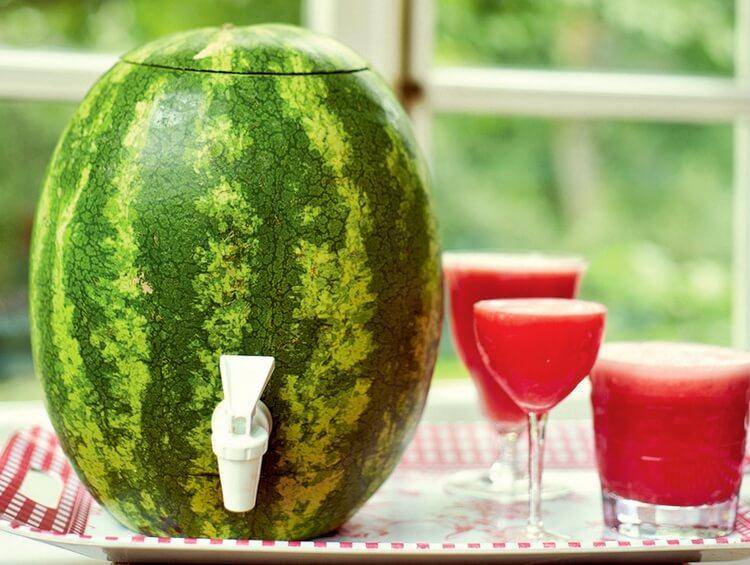 Никогда не думал что из арбуза можно гнать самогон: оказалось довольно просто, да еще и бюджетно