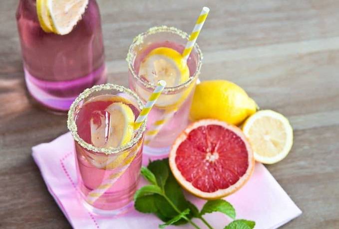 Рецепты приготовления коктейля розовая пантера