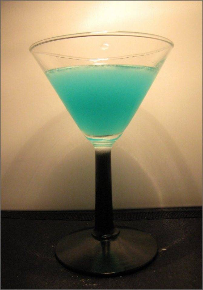 Коктейль "чёрная вдова" / безалкогольные коктейли / tvcook: пошаговые рецепты с фото