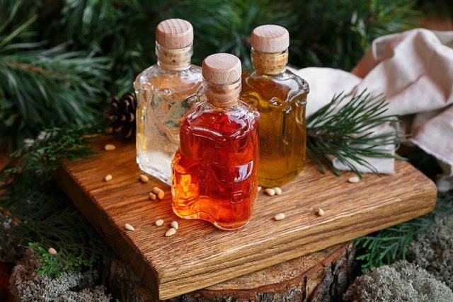 Рецепты приготовления домашней можжевеловой настойки на самогоне