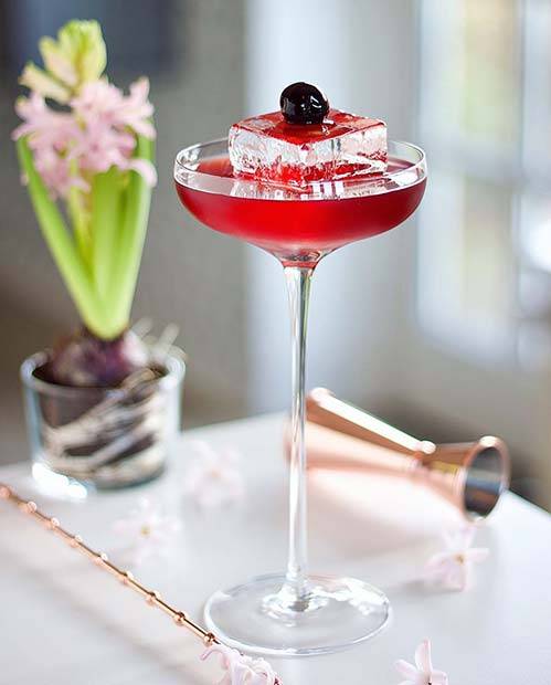 Алкогольные коктейли с вишневым соком и сиропом: расписываем по порядку