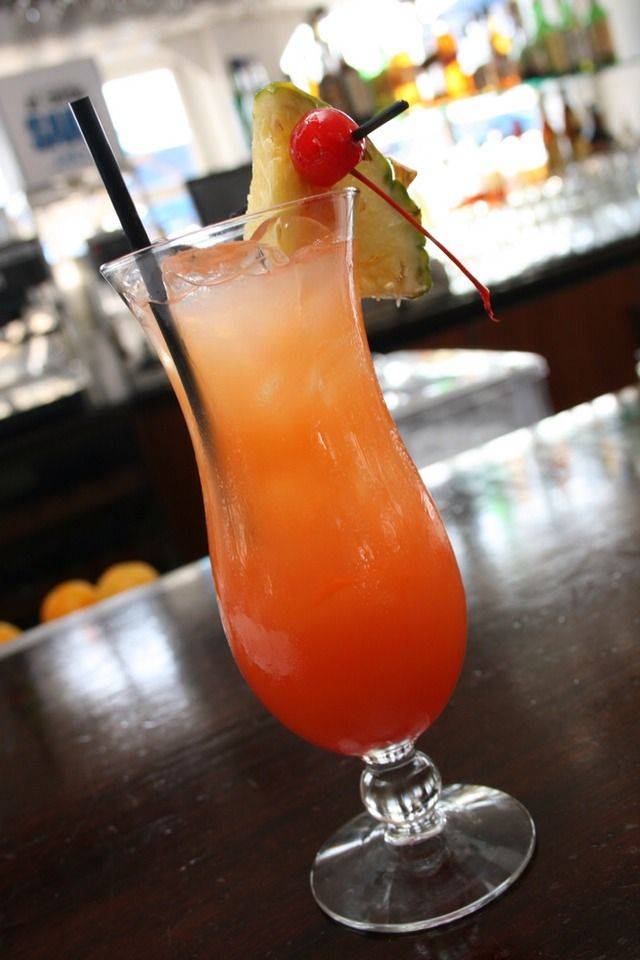 Кир рояль: советы по приготовлению французского коктейля на основе шампанского. топ-15 фото шикарной презентации коктейля!