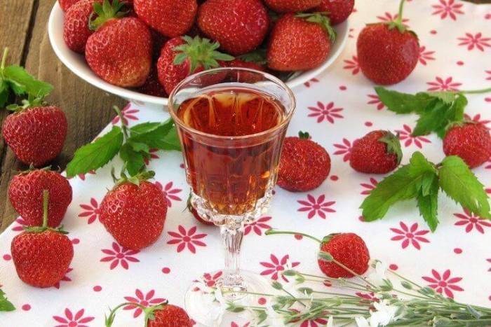 Настойка из фейхоа на самогоне для лечения суставов