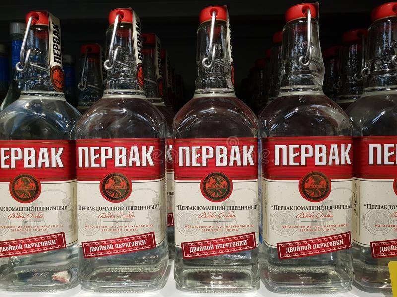 Шартрез ликер: что это, как пить и состав