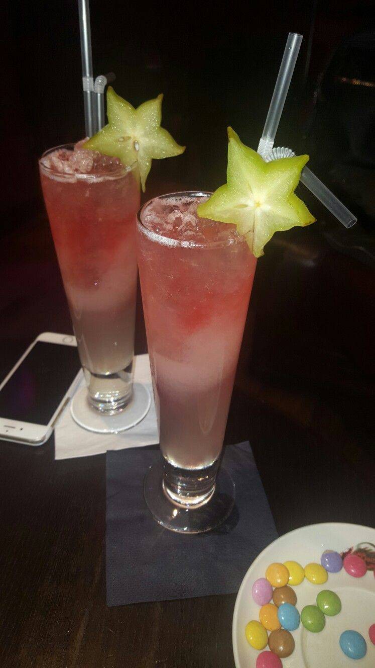 Рецепты самых популярных коктейлей и напитков для домашней вечеринки