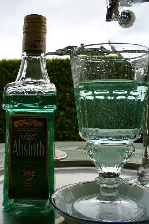 Абсент: что это и его разновидности + популярные марки