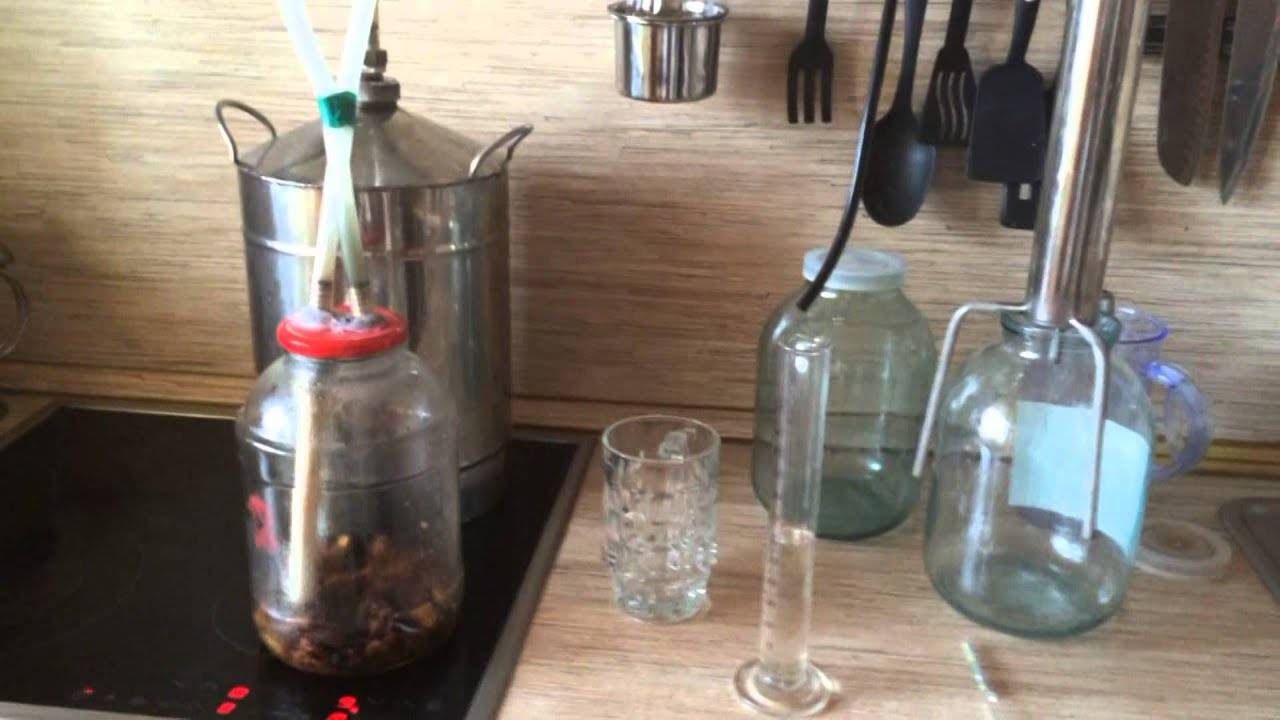 Вторая перегонка самогона в домашних условиях: как правильно разбавлять сырец и проводить дистилляцию