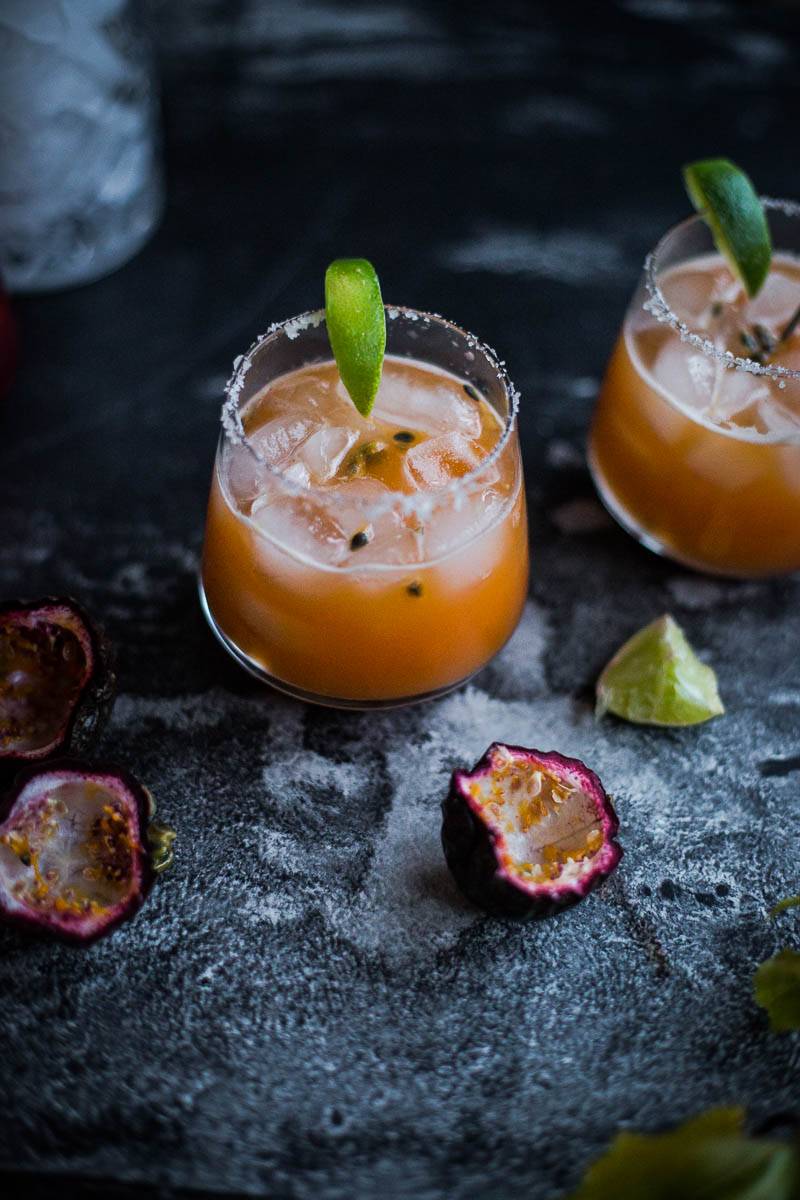 Приготовление коктейлей - осенний закат