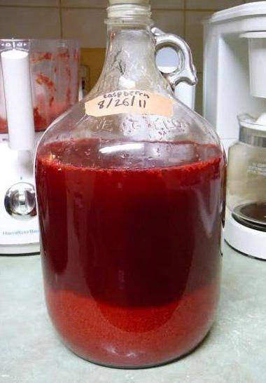 Вино из малины в домашних условиях — рецепт