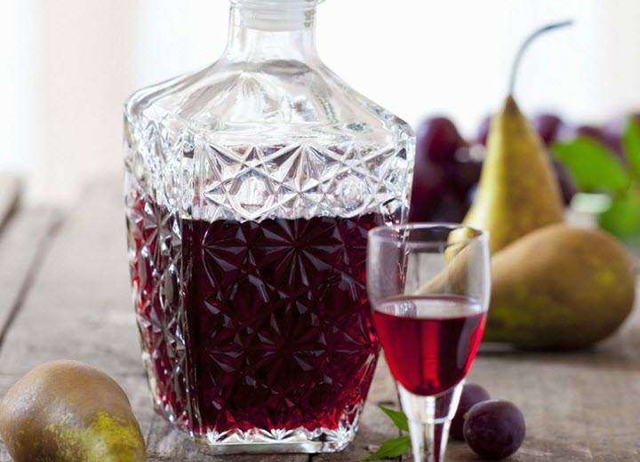 Настойка и наливка из земляники ? – 8 простых рецептов в домашних условиях