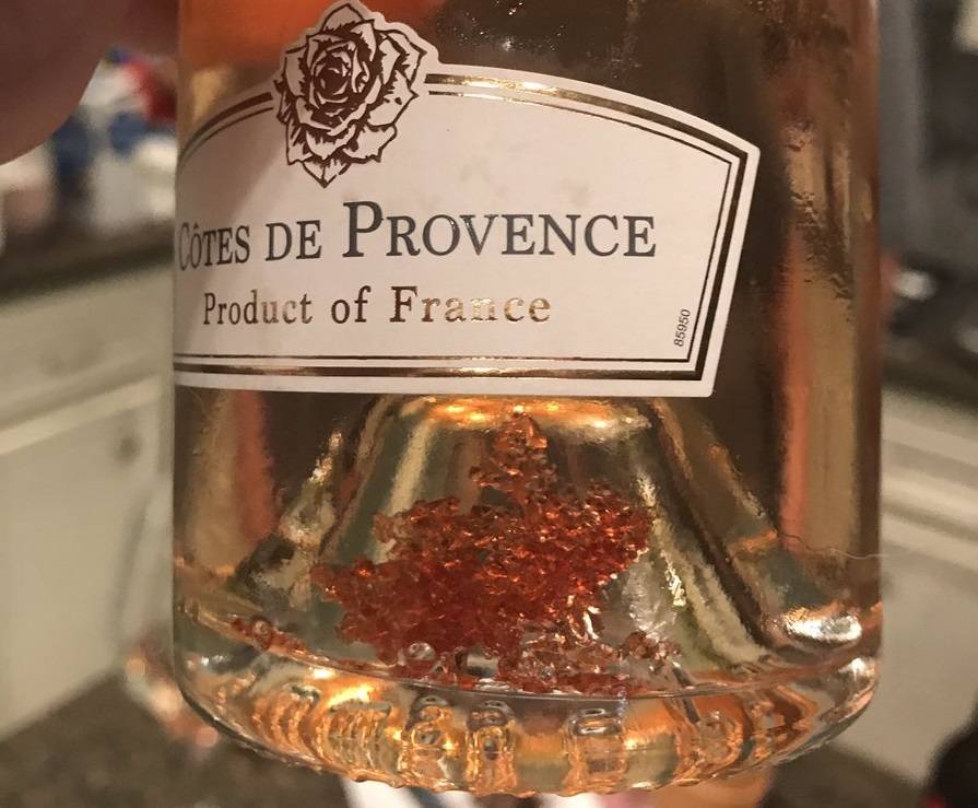 Винный камень – описание, полезные свойства и вред; использование в кулинарии