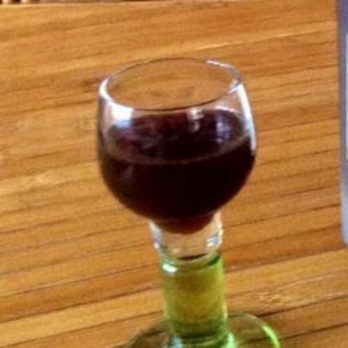 Ликер из жимолости: 3 рецепта в домашних условиях + нюансы приготовления