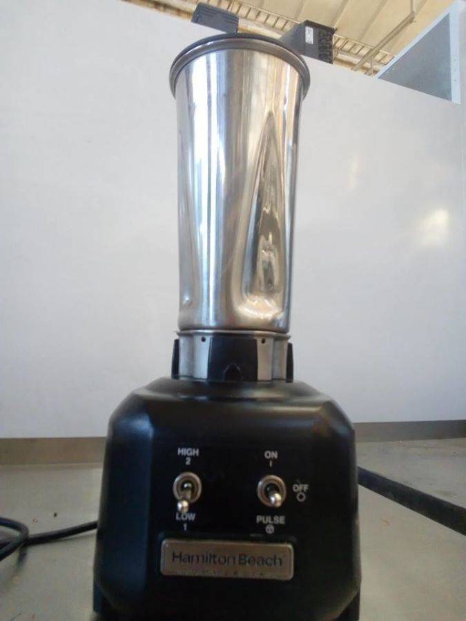 Профессиональный блендер для бара: готовить коктейли легко