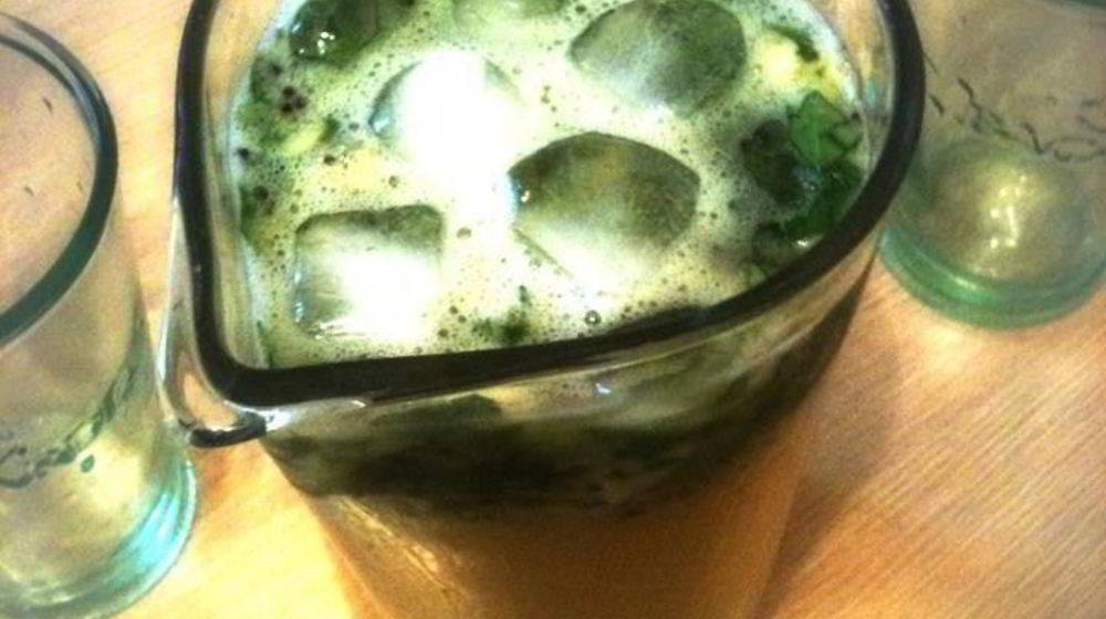 Настойка на киви - 4 популярных рецепта напитка