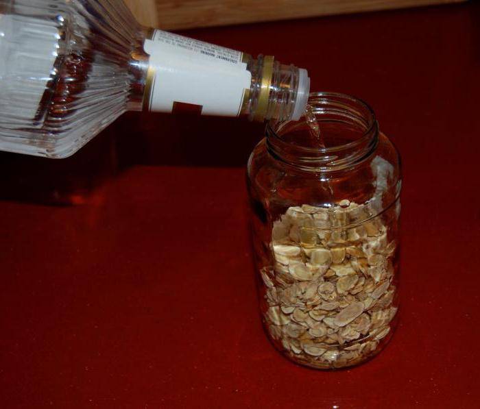 Домашний коньяк на спирту. «франция» в бокале