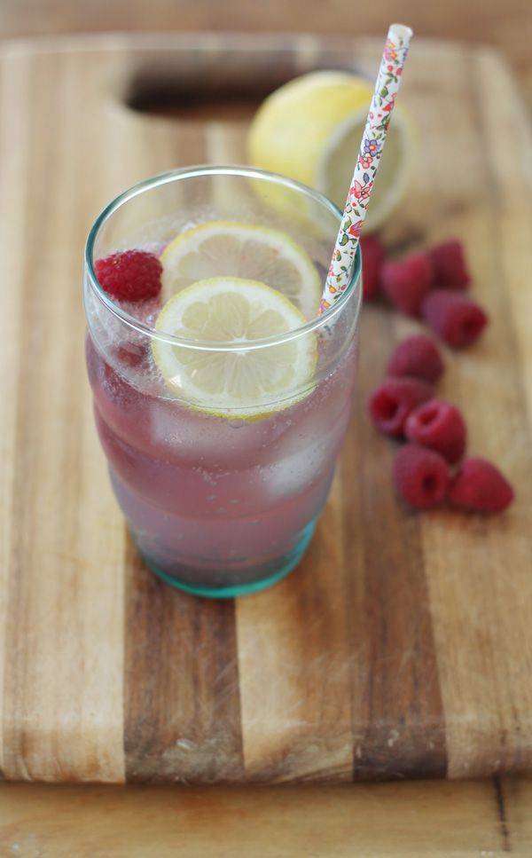 Коктейль чики биби физ (cheeky bibi fizz) рецепт