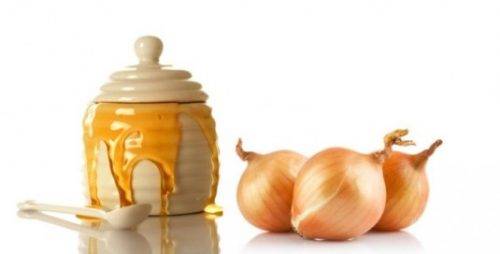 3 рецепта народных средств из лука с медом для чистки сосудов и возможные противопоказания