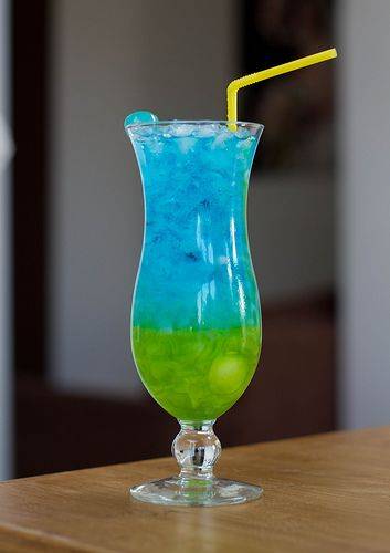 Ликёр “мидори” и рецепты коктейлей с ним