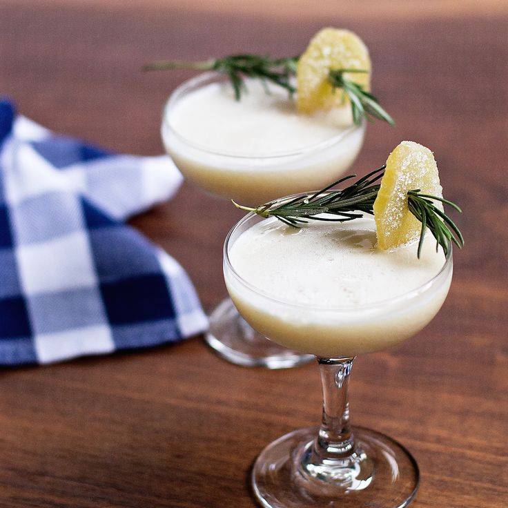 Бехеровка - с чем пить, как делать, коктейли с бехеровкой