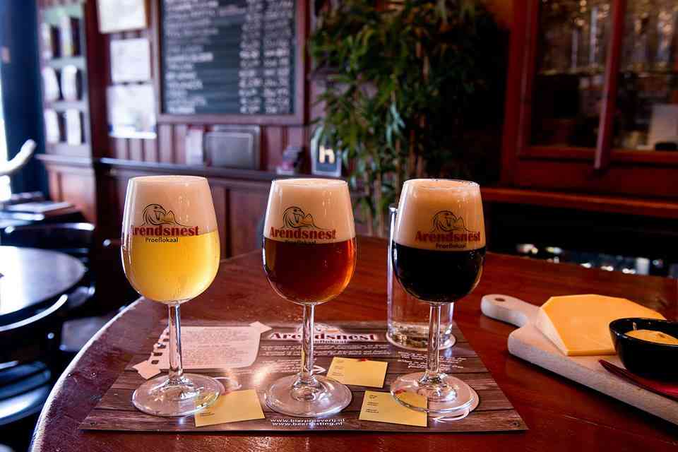 Наливка и настойка из ежевики: 7 рецептов в домашних условиях