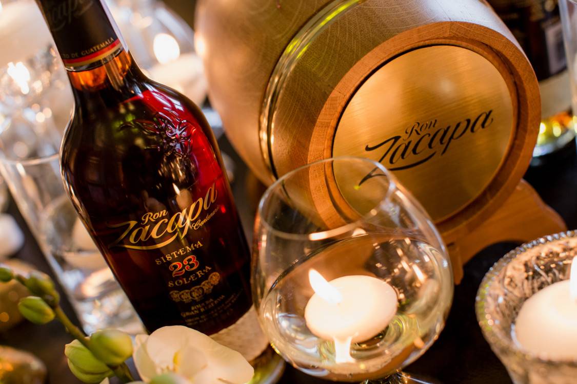 Мескаль с червячком и гусеницей: что это такое и как пить