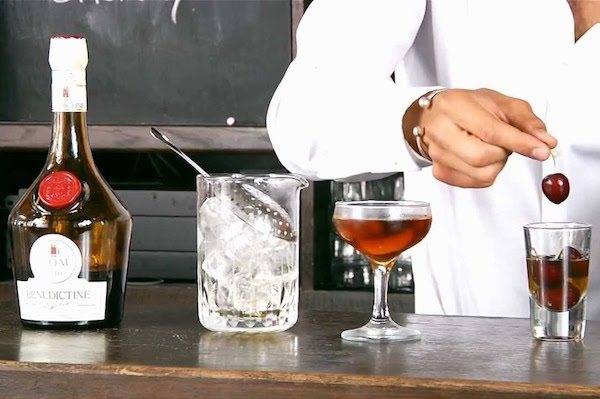 Бенедиктин – обзор ликера и его аналоги + 11 рецептов коктейлей