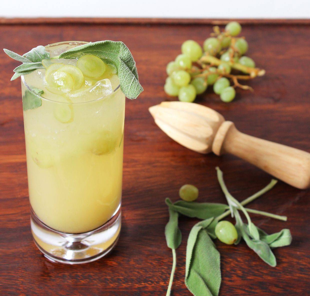 Классический алкогольный пунш: гид и 5 исторических рецептов