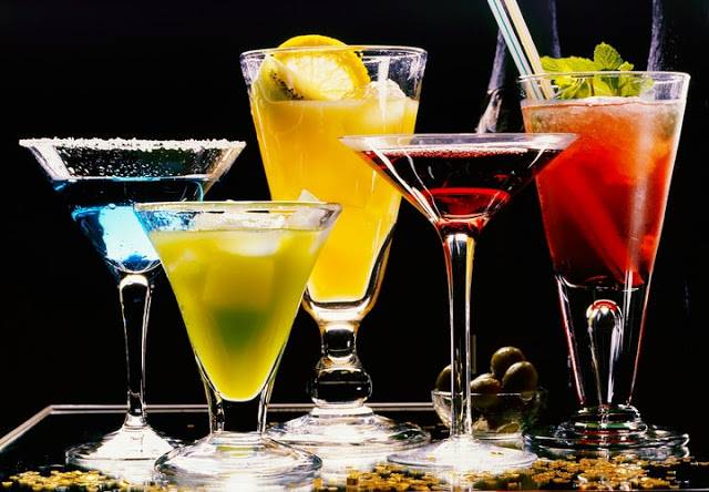 Алкогольные коктейли с водкой: популярные рецепты