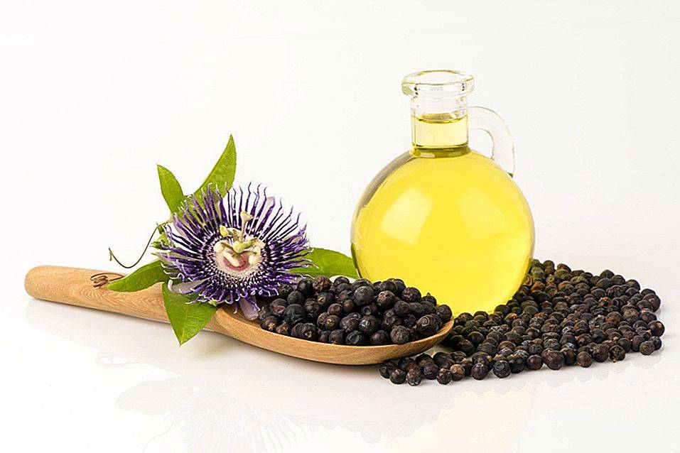 Несколько рецептов ароматной можжевеловой настойки