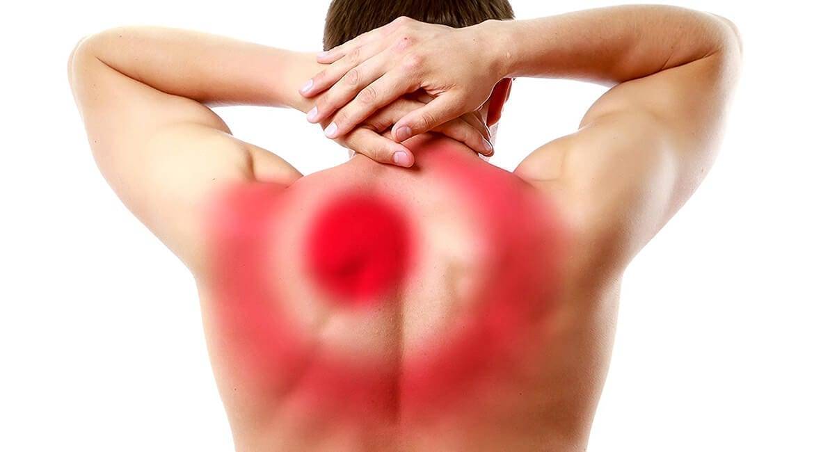 Боль под лопатками сзади со спины – причины, симптомы и лечение