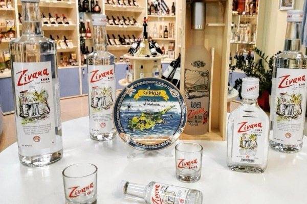 Самбука: что это за напиток, как появился и какие разновидности имеет