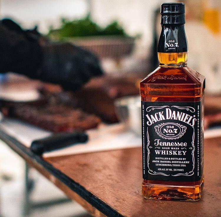 Джек вырос в... 3. Производство виски Jack Daniel’s. 