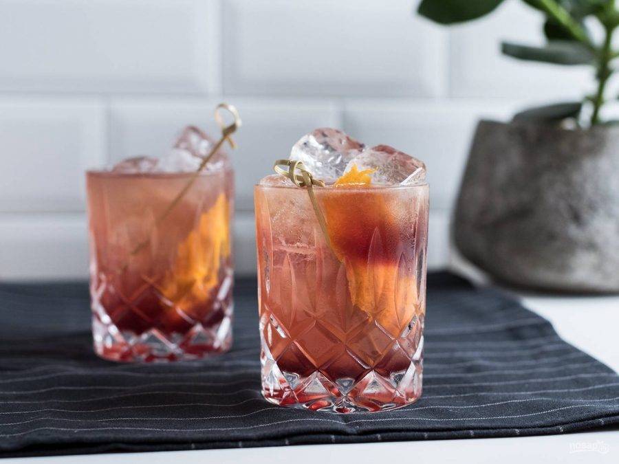 Настойка на арбузе: 2 рецепта на водке и спирте в домашних условиях