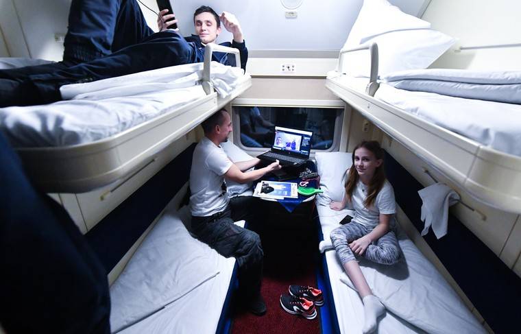 Можно ли пить алкоголь в поездах дальнего следования?