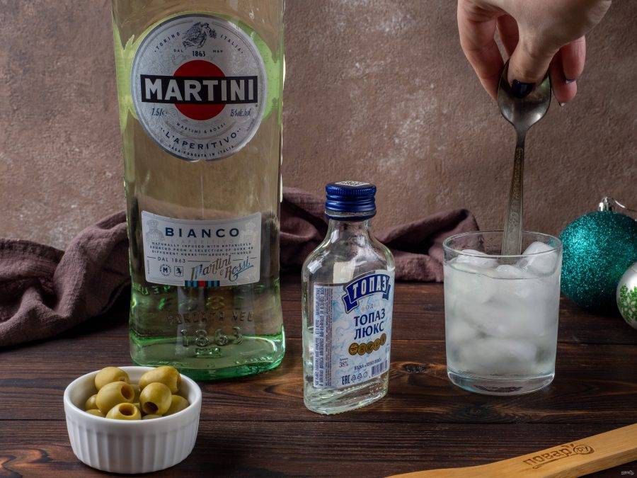 Рецепт алкогольного коктейля мартини с водкой