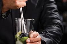 Способы приготовления коктейлей: основы миксологии