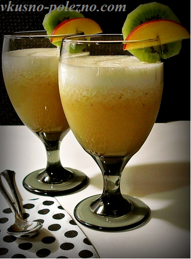 Банановый коктейль — рецепты на поварёнок.ру