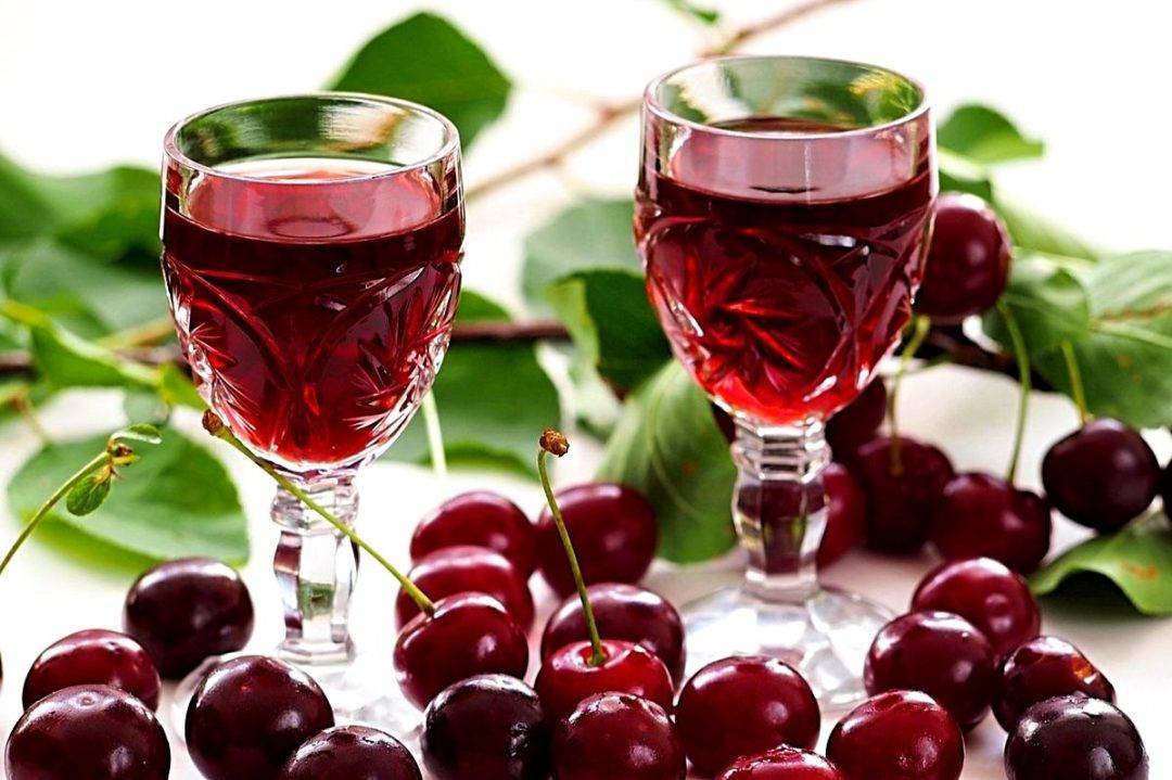 Вишневый сироп: 5 рецептов в домашних условиях