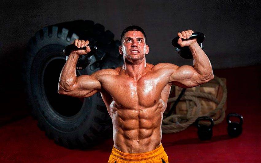 Программа тренировок в тренажерном зале для мужчин на рельеф, одновременно для набора массы и убрать живот и бока