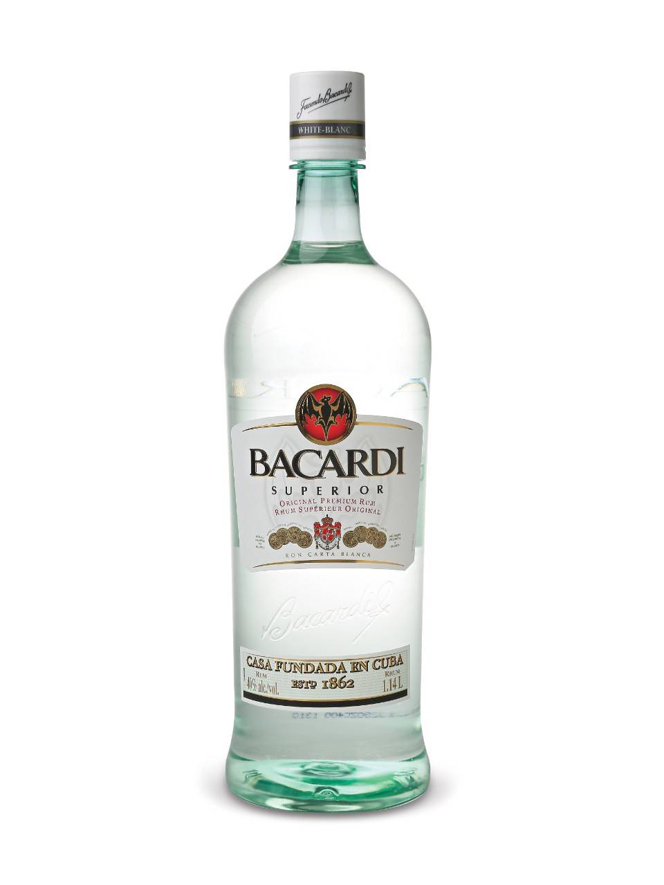 Бакарди белый. Ром бакарди 1 литр. Ром Bacardi carta Blanca, 0.5 л. Ром бакарди Супериор карта Бланка. Ром бакарди белый 0.7.