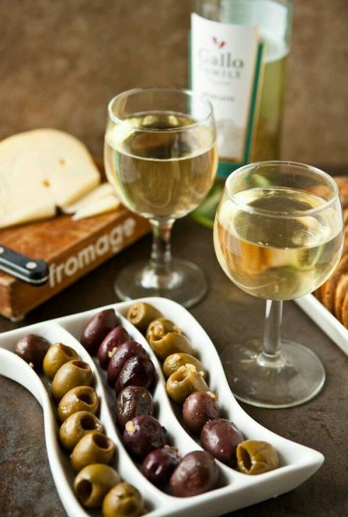 Как правильно пить вино