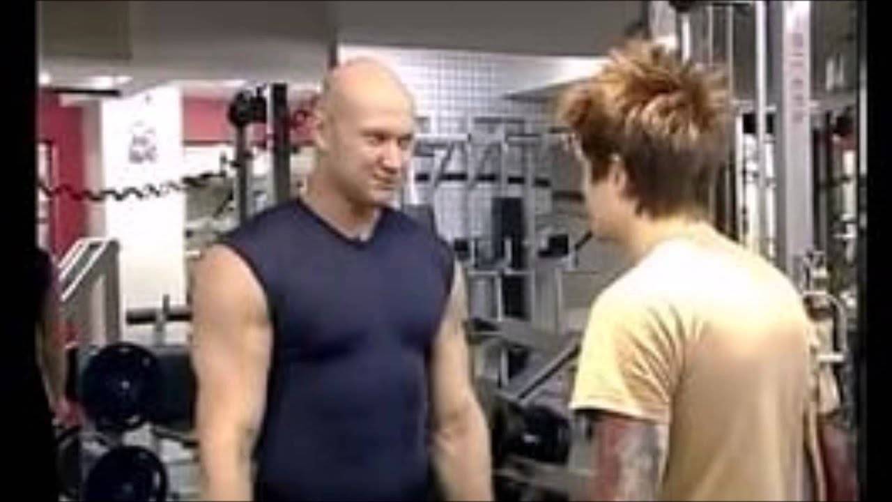 Как правильно качать руки – 9 советов для увеличения объема мышц рук