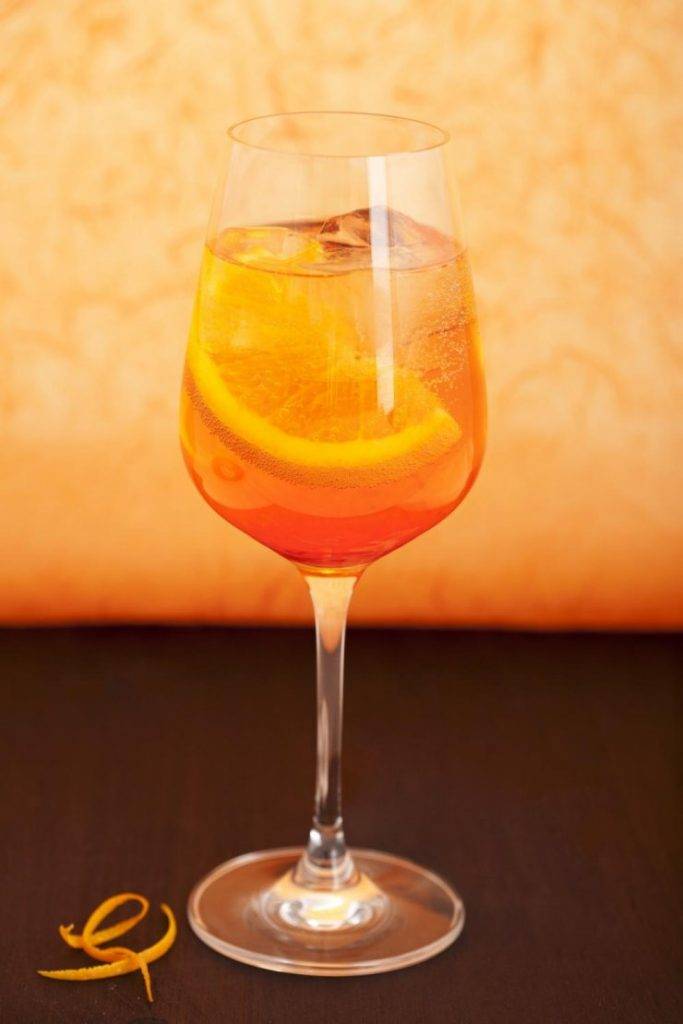 Драмбуи (drambuie) – оригинальный медовый ликер на основе шотландского виски