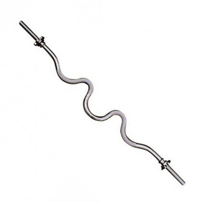 Сгибание рук с изогнутым грифом: целенаправленная проработка бицепса