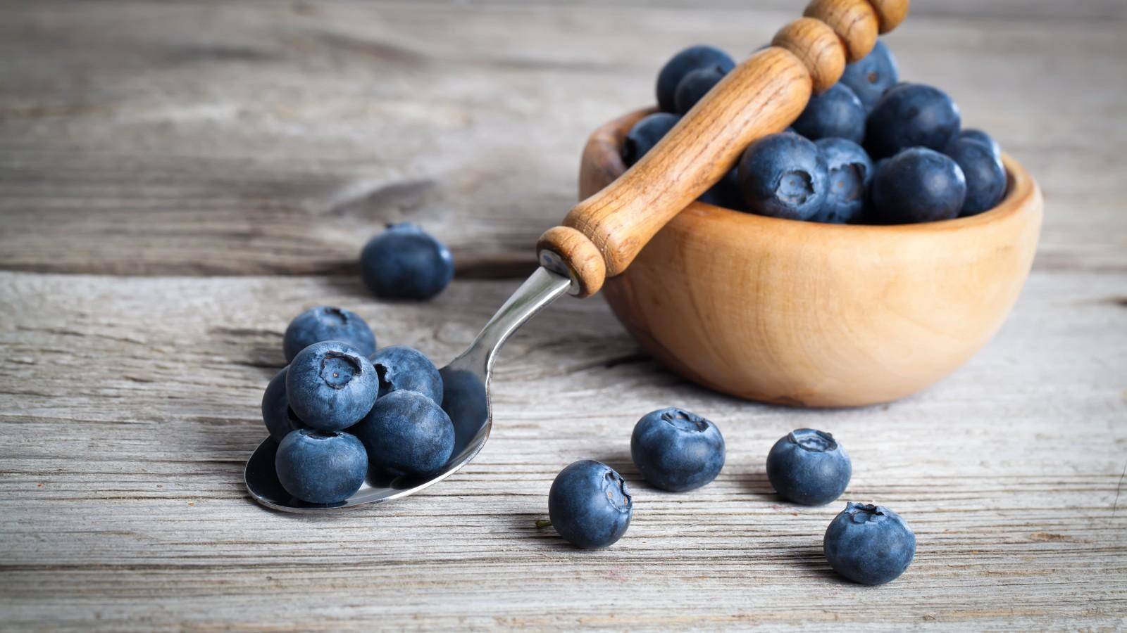 Вино из голубики