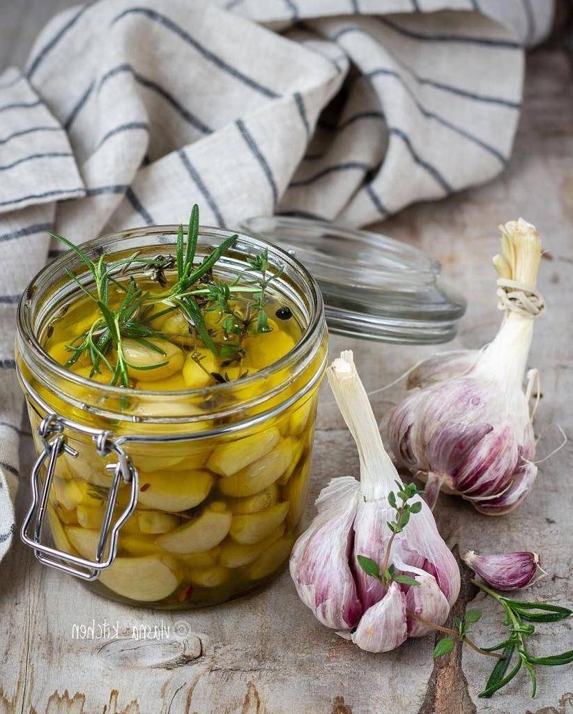 Чесночная настойка для чистки сосудов: тибетский рецепт эликсира и его варианты на водке, с лимоном и медом, а также схема приема с молоком для омоложения организма