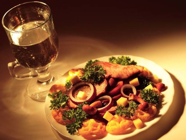 Правила употребления вина и шампанского