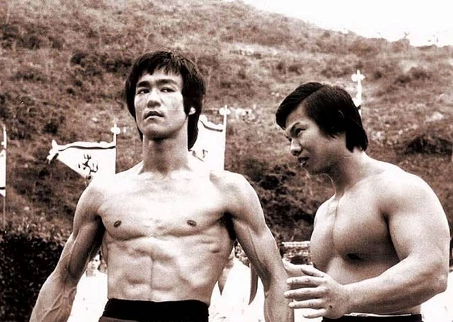 Описание методов тренировки брюса ли: какие упражнения он использовал?