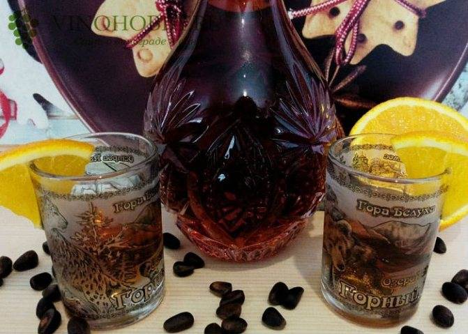 Настойка на кедровых орехах на водке: рецепт приготовления в домашних условиях