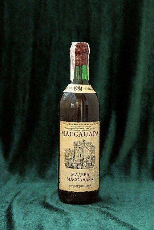 Мода на крепленые вина: 4 основных вида и 8 конкретных названий | gq | gq russia